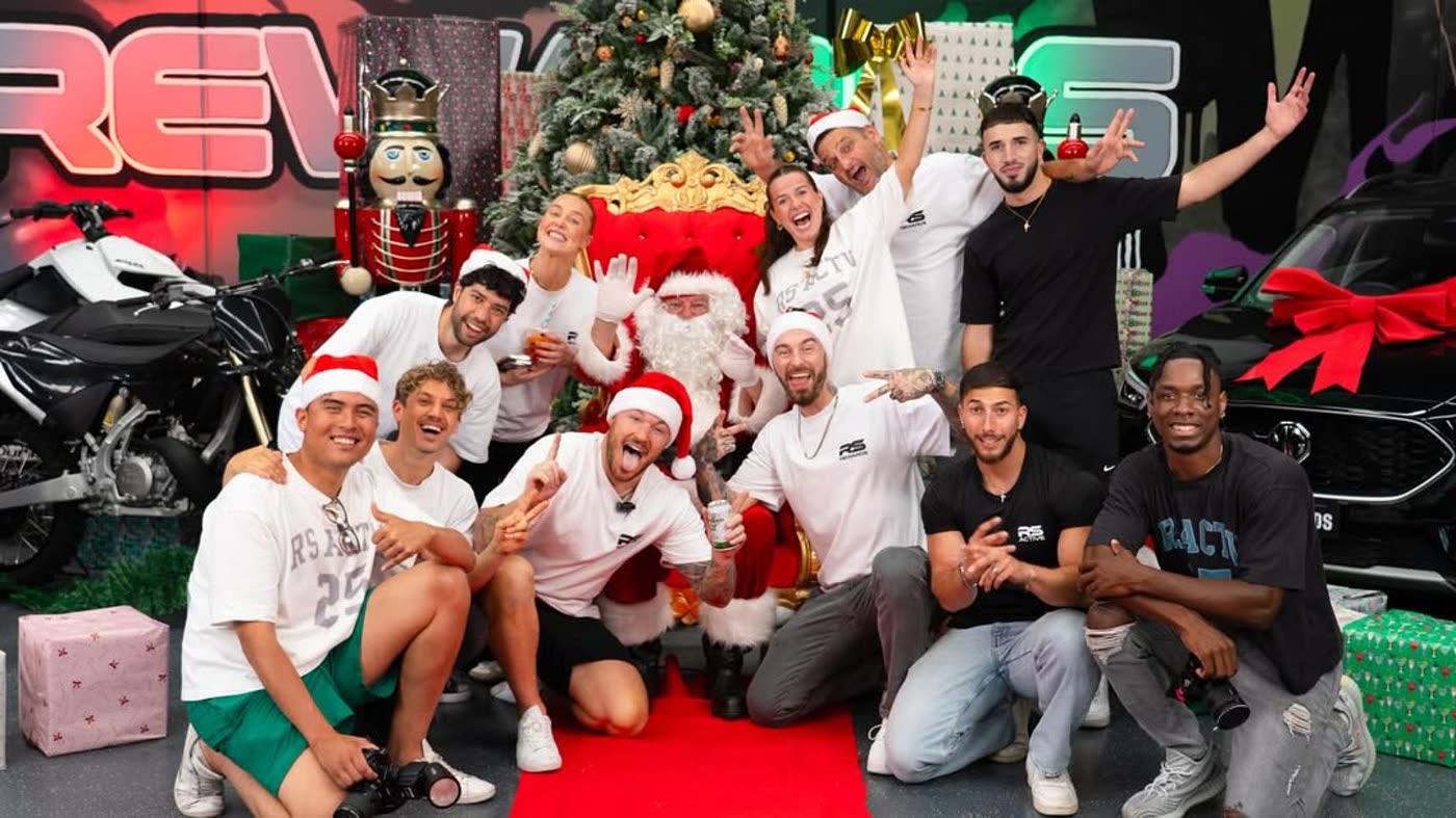 The RS Rewards crew at a members' night event